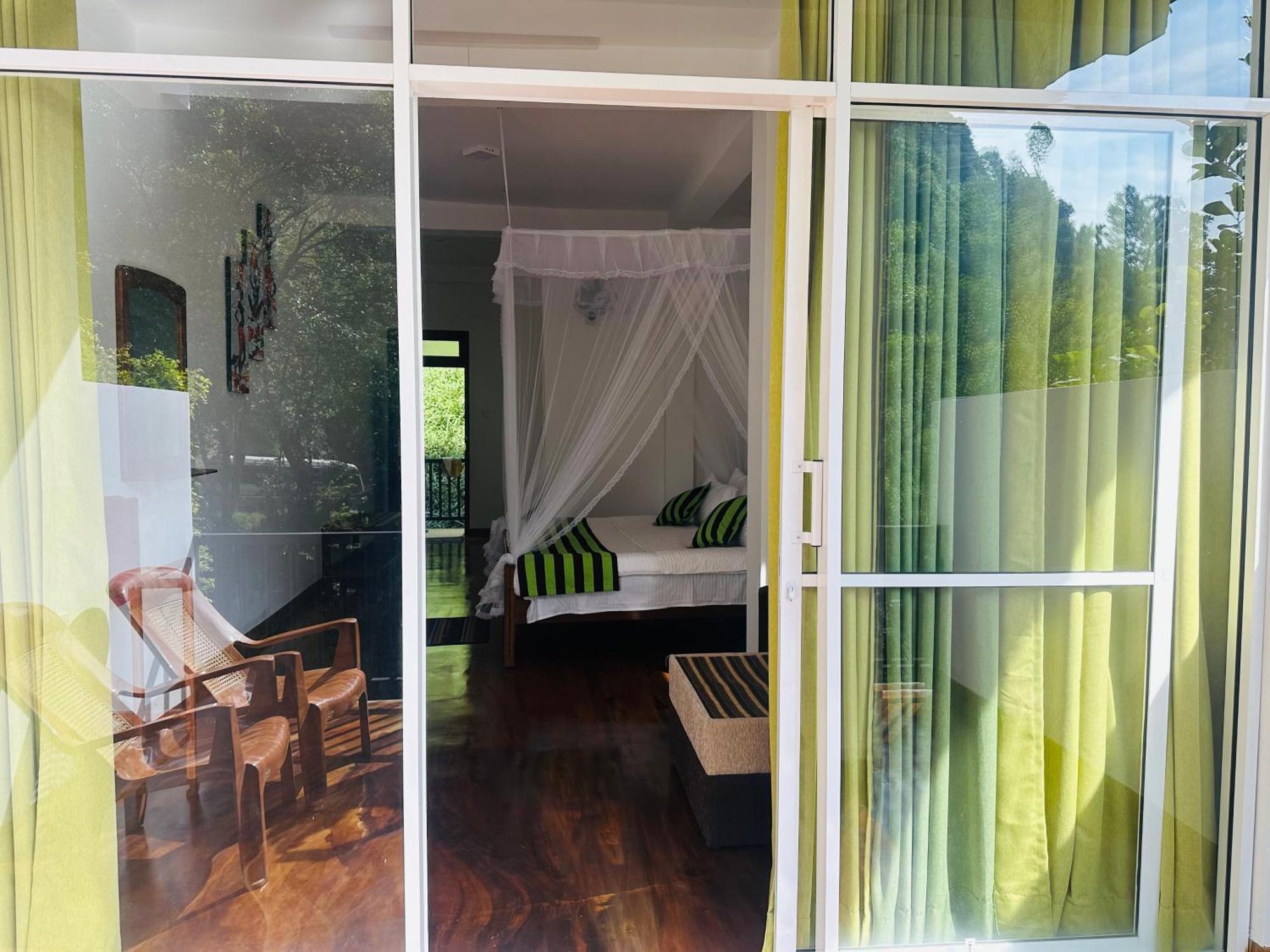 אלה River Splendour Home Stay מראה חיצוני תמונה