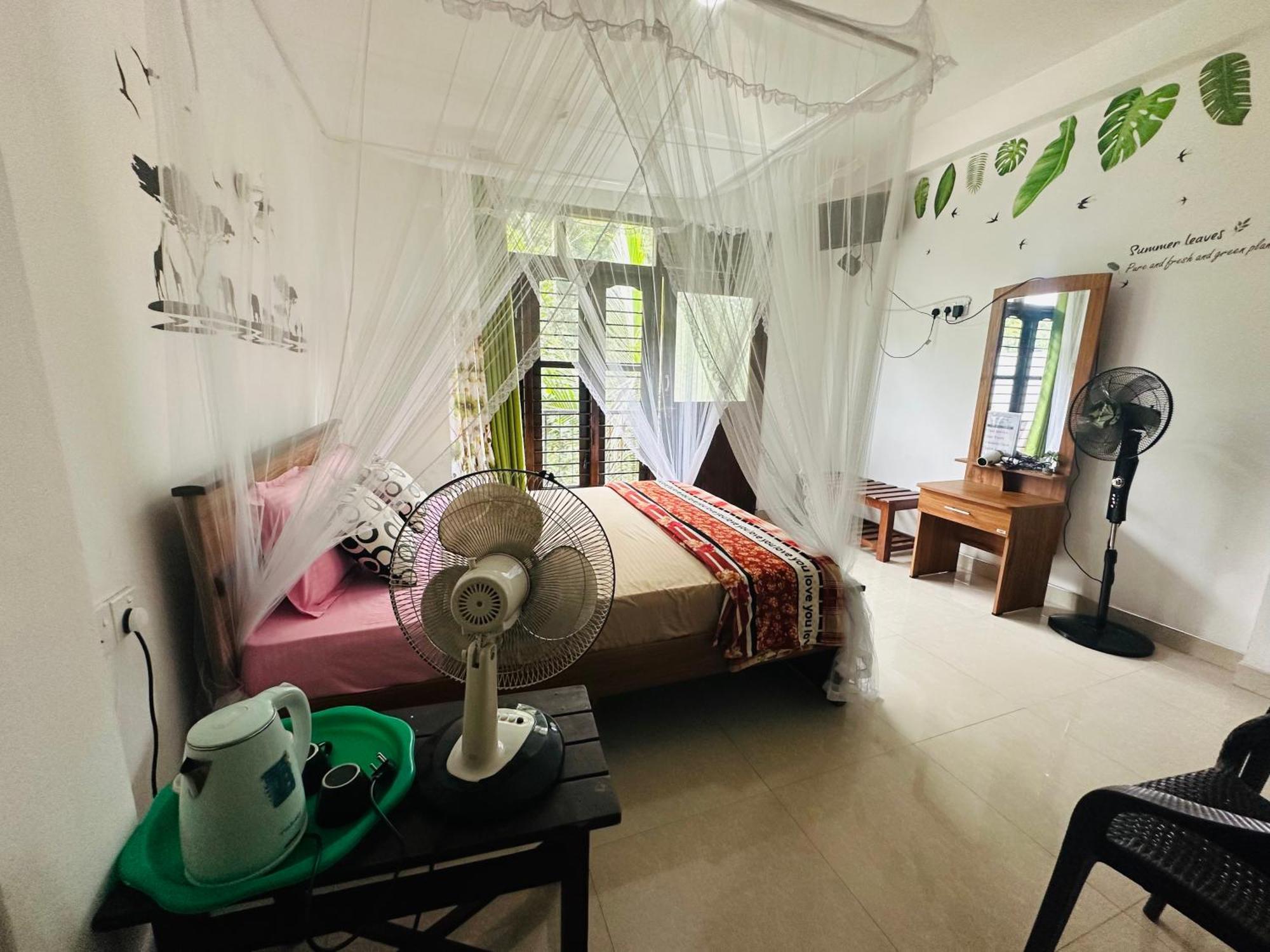 אלה River Splendour Home Stay מראה חיצוני תמונה