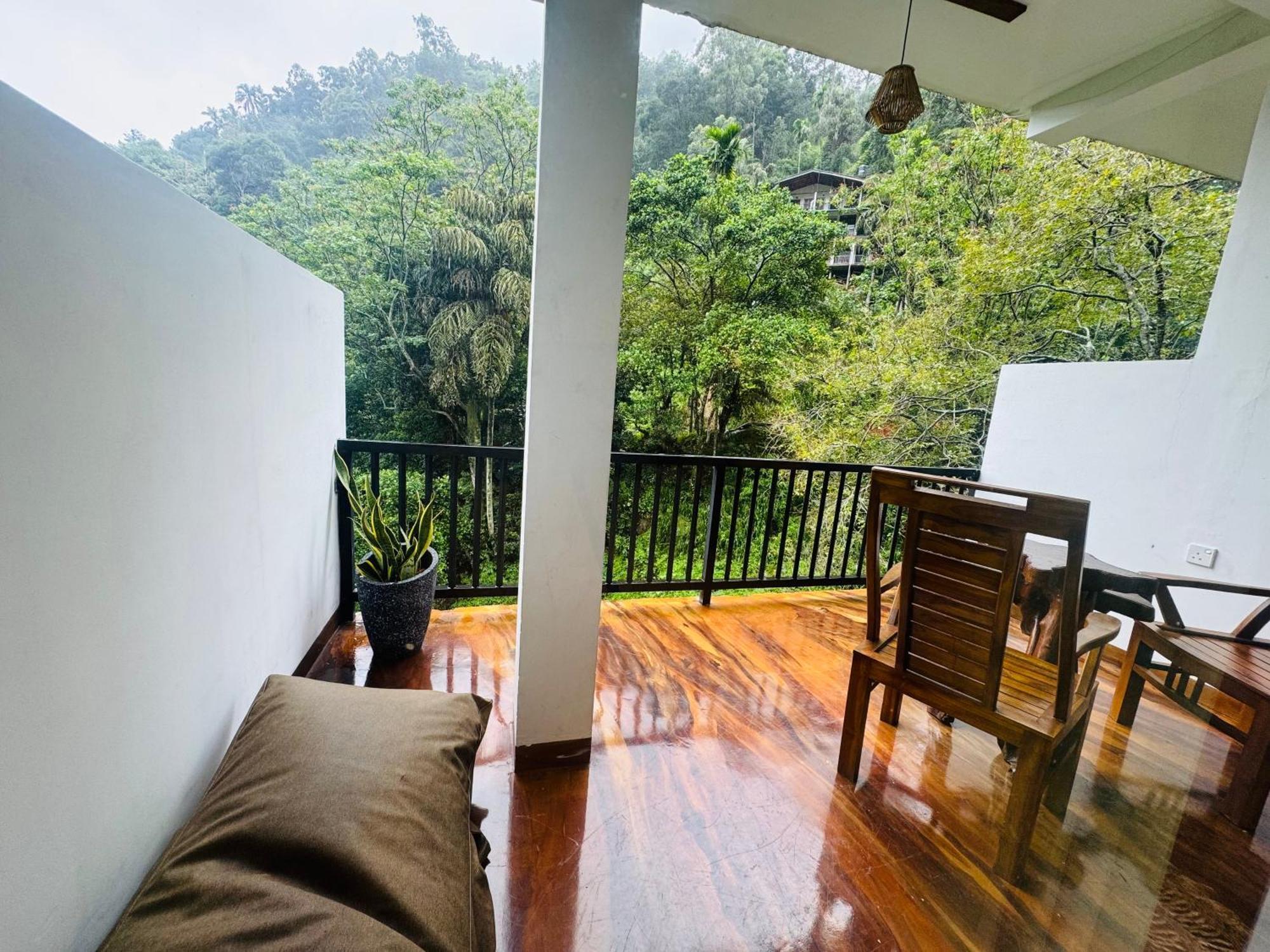 אלה River Splendour Home Stay מראה חיצוני תמונה